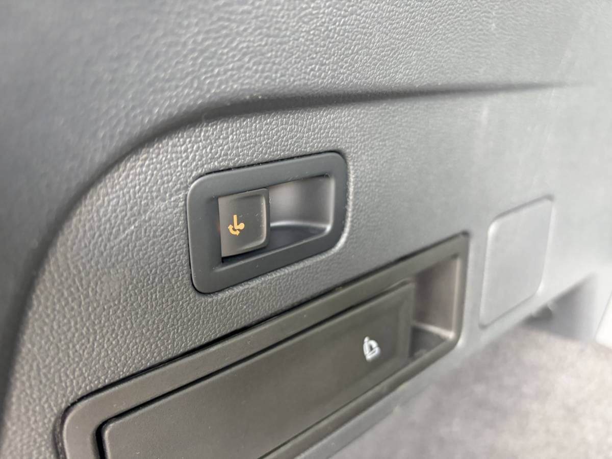 Volkswagen Tiguan Allspace Volkswagen Tiguan All Space BJR 2019   2.0 TDI 150 PK 4-MOTION Grijs Kenteken! AUTOMAAT | TREKHAAK |  STOELVERWARMING | ADAPTIVE CRUISE | CLIMA | CARPLAY