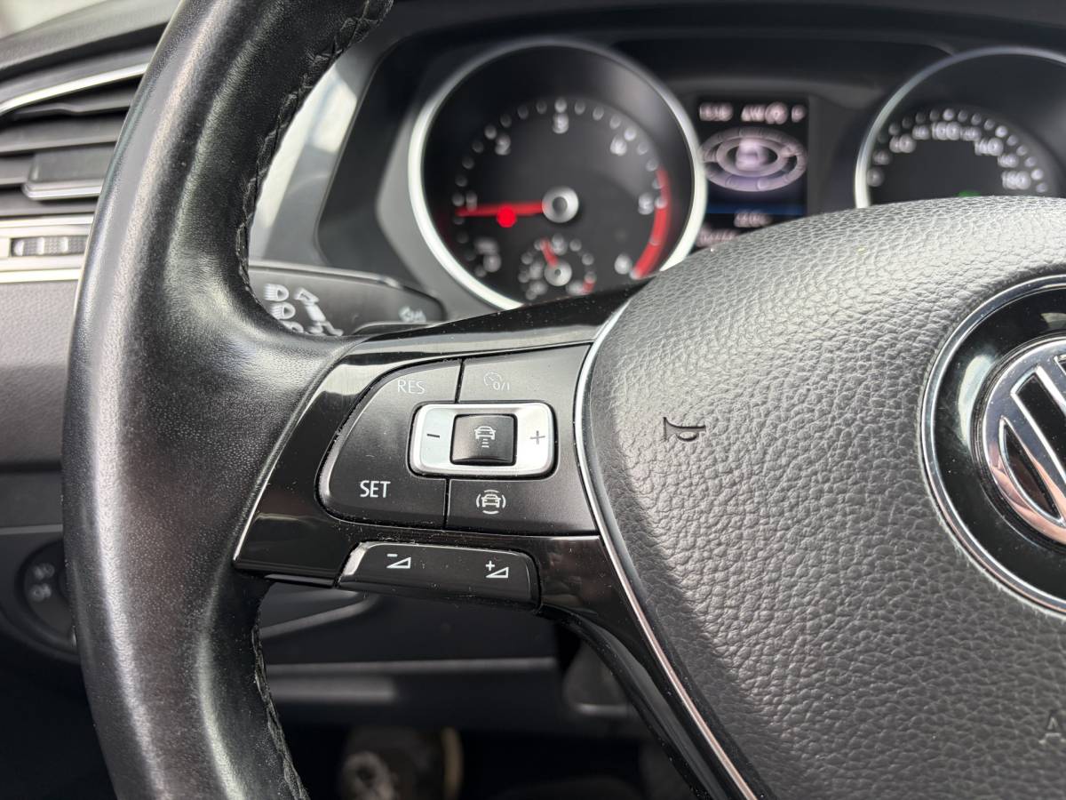 Volkswagen Tiguan Allspace Volkswagen Tiguan All Space BJR 2019   2.0 TDI 150 PK 4-MOTION Grijs Kenteken! AUTOMAAT | TREKHAAK |  STOELVERWARMING | ADAPTIVE CRUISE | CLIMA | CARPLAY