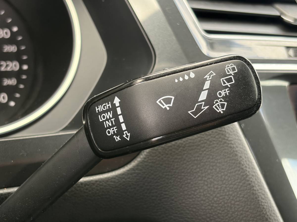 Volkswagen Tiguan Allspace Volkswagen Tiguan All Space BJR 2019   2.0 TDI 150 PK 4-MOTION Grijs Kenteken! AUTOMAAT | TREKHAAK |  STOELVERWARMING | ADAPTIVE CRUISE | CLIMA | CARPLAY