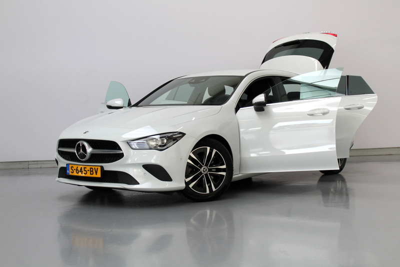 Mercedes-Benz CLA Mercedes-Benz CLA-klasse Shooting Brake 200 Business Line 164PK, RIJKLAAR | METALLIC LAK | TREKHAAK | CAMERA | LED | ELEC-ACHTERKLEP