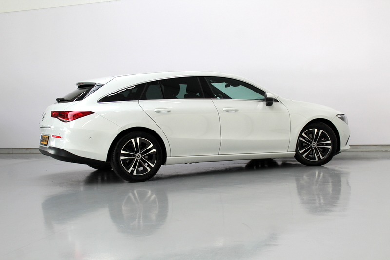 Mercedes-Benz CLA Mercedes-Benz CLA-klasse Shooting Brake 200 Business Line 164PK, RIJKLAAR | METALLIC LAK | TREKHAAK | CAMERA | LED | ELEC-ACHTERKLEP