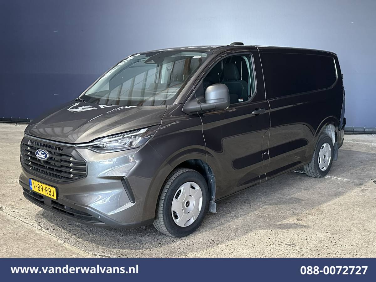 Ford Transit Custom Ford Transit Custom 2.0 TDCI 136pk L1H1 Euro6 Airco | Camera | Navigatie | LED | Apple Carplay | Adaptieve Cruisecontrol Android Auto, Verwarmde voorruit, Stoelverwarming, Parkeersensoren, Bijrijdersbank, 2590kg trekvermogen