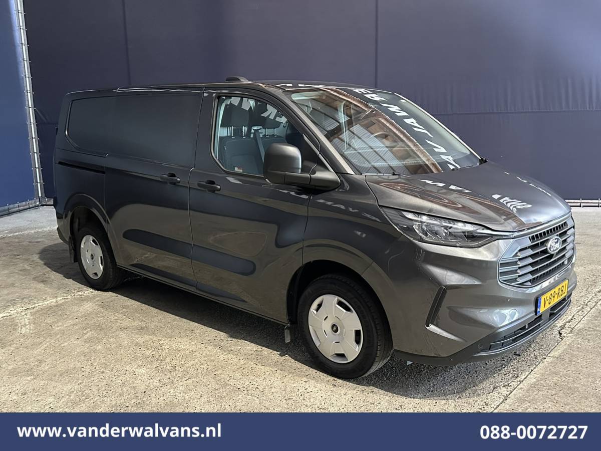 Ford Transit Custom Ford Transit Custom 2.0 TDCI 136pk L1H1 Euro6 Airco | Camera | Navigatie | LED | Apple Carplay | Adaptieve Cruisecontrol Android Auto, Verwarmde voorruit, Stoelverwarming, Parkeersensoren, Bijrijdersbank, 2590kg trekvermogen
