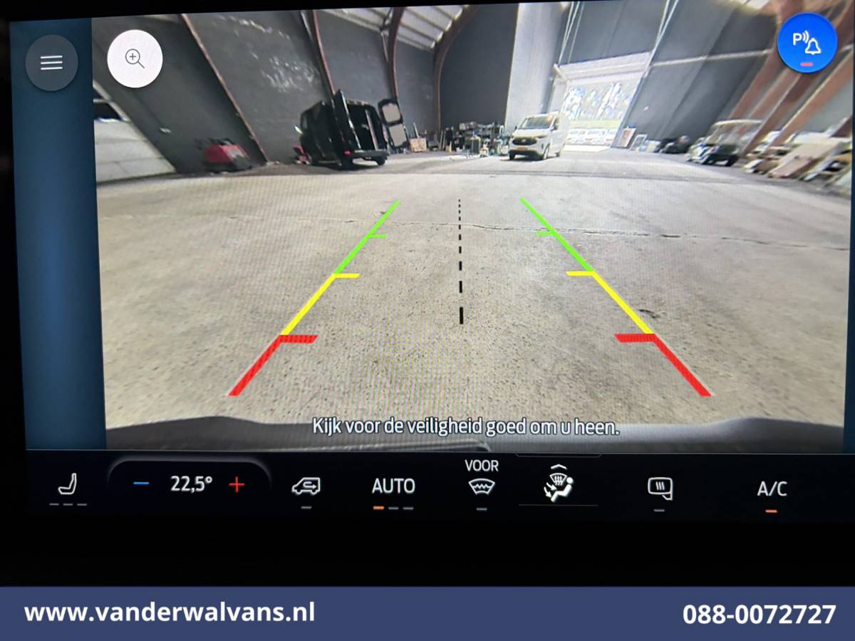 Ford Transit Custom Ford Transit Custom 2.0 TDCI 136pk L1H1 Euro6 Airco | Camera | Navigatie | LED | Apple Carplay | Adaptieve Cruisecontrol Android Auto, Verwarmde voorruit, Stoelverwarming, Parkeersensoren, Bijrijdersbank, 2590kg trekvermogen