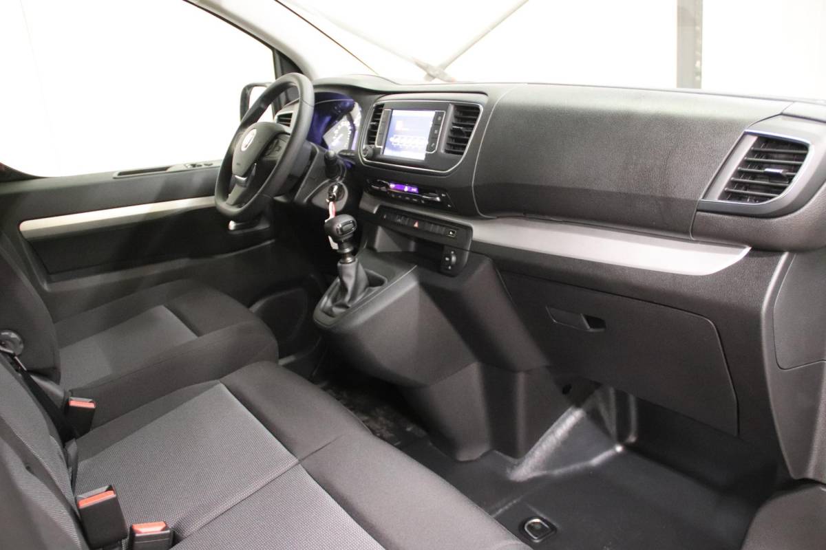 Fiat Scudo Fiat Scudo 1.5 MULTIJET 120PK NAVIGATIE AIRCO Fiat Scudo 1.5 MULTIJET 120PK NAVIGATIE
