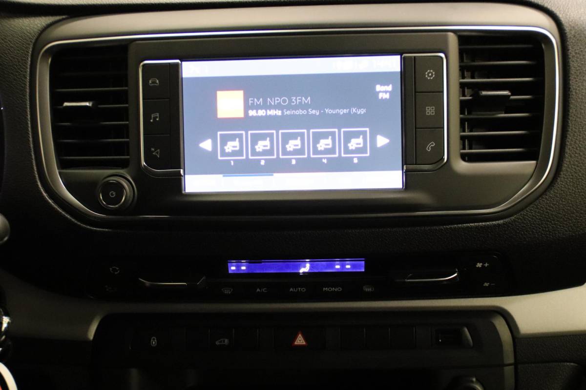Fiat Scudo Fiat Scudo 1.5 MULTIJET 120PK NAVIGATIE AIRCO Fiat Scudo 1.5 MULTIJET 120PK NAVIGATIE