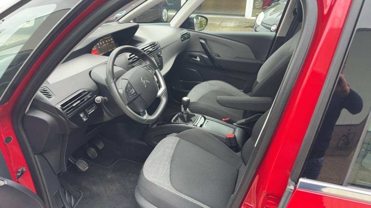 Citroën  Citroen Spacetourer 1.2 PureTech Feel Volledig Onderhouden