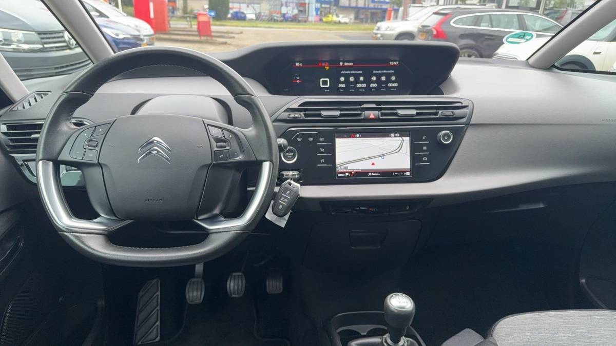Citroën  Citroen Spacetourer 1.2 PureTech Feel Volledig Onderhouden