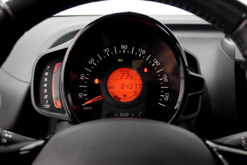 Citroën C1 Citroën C1 1.0 VTi Feel 73PK, RIJKLAAR | AIRCO | CRUISE CONTROLE | BLUETOOTH | ELEC-RAMEN VOOR