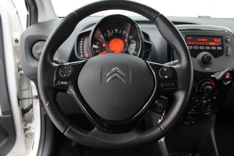 Citroën C1 Citroën C1 1.0 VTi Feel 73PK, RIJKLAAR | AIRCO | CRUISE CONTROLE | BLUETOOTH | ELEC-RAMEN VOOR