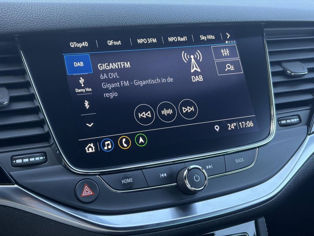 Opel Astra Opel Astra Sports Tourer 1.2 Ultimate ✓146pk✓2e Eigenaar✓Trekhaak✓Camera✓Carplay✓Navi✓Alcantara-Leder✓17”Lmv✓Stoelverw-Stuurverw✓Net beurt gehad✓Dodehoek✓Rijstrooksensor✓Pdc V+A✓6 Bak✓N.A.P✓Bj 11-2020✓Apk tot 08-2028