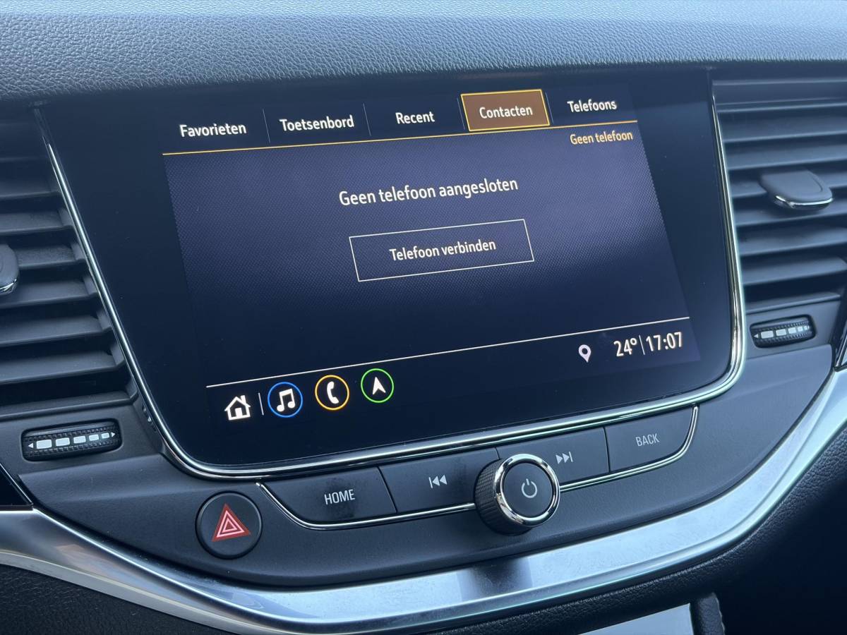 Opel Astra Opel Astra Sports Tourer 1.2 Ultimate ✓146pk✓2e Eigenaar✓Trekhaak✓Camera✓Carplay✓Navi✓Alcantara-Leder✓17”Lmv✓Stoelverw-Stuurverw✓Net beurt gehad✓Dodehoek✓Rijstrooksensor✓Pdc V+A✓6 Bak✓N.A.P✓Bj 11-2020✓Apk tot 08-2028