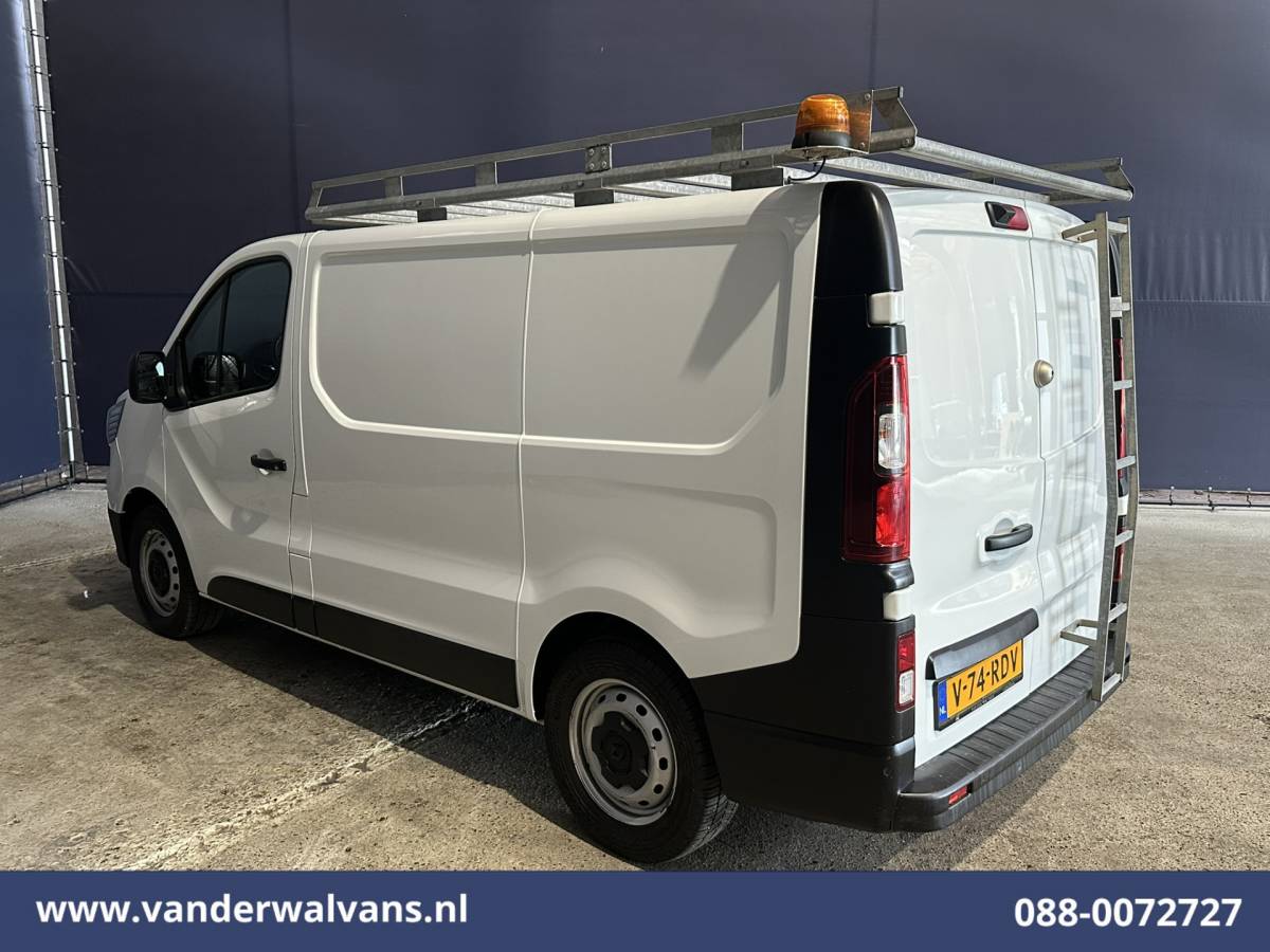 Renault Trafic Renault Trafic 2.0 Blue dCi 131pk L1H1 Euro6 Airco | Imperiaal | Navigatie | Camera | LED | Cruisecontrol Android Auto, Parkeersensoren, Bijrijdersbank