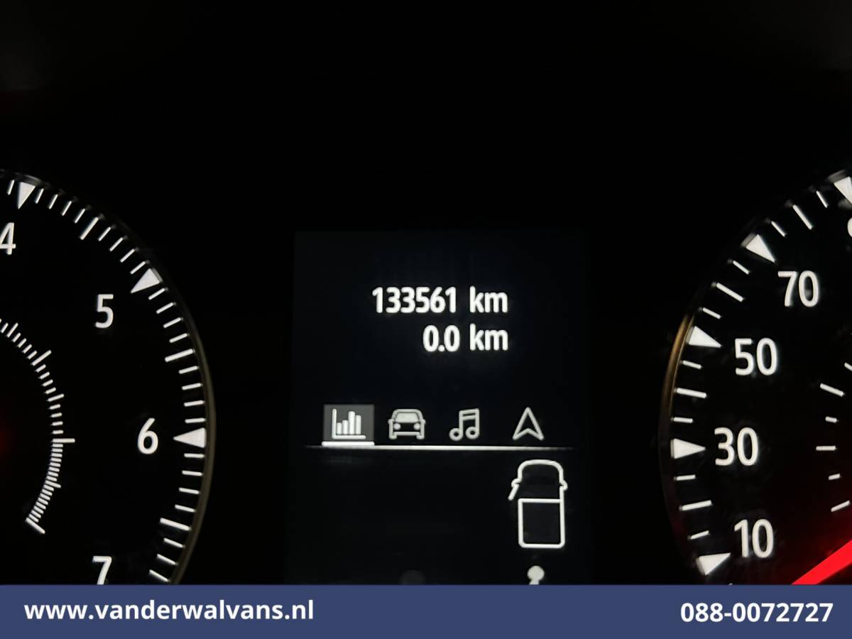 Renault Trafic Renault Trafic 2.0 Blue dCi 131pk L1H1 Euro6 Airco | Imperiaal | Navigatie | Camera | LED | Cruisecontrol Android Auto, Parkeersensoren, Bijrijdersbank