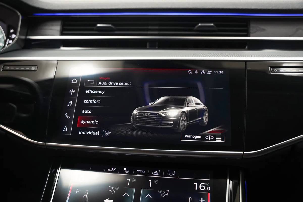 Audi A8 Audi A8 60 TFSI e quattro Pro Line Plus Aut. [ Panoramadak B&O 360°Cam Adapt.cruise ]