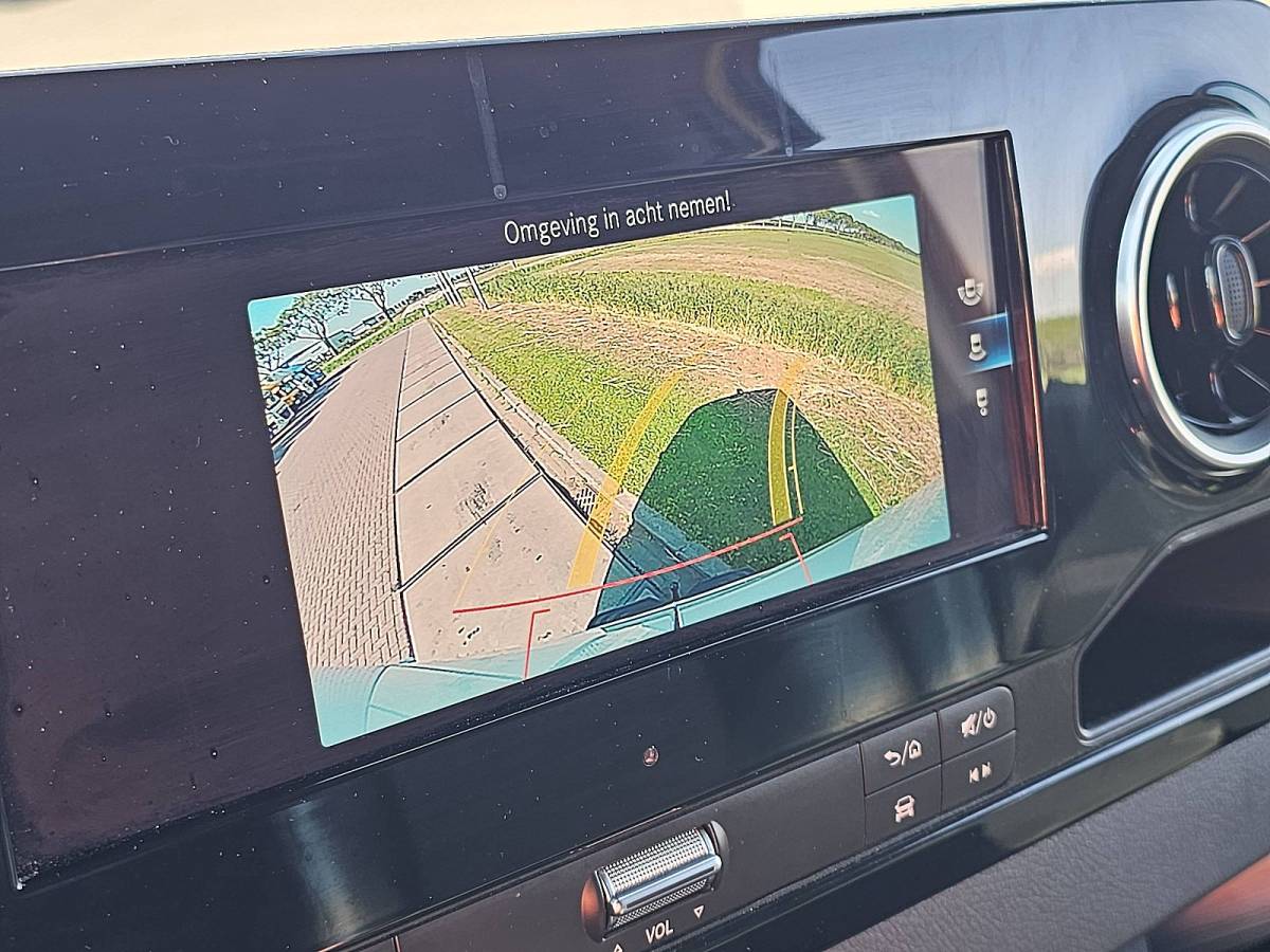 Mercedes-Benz Sprinter MERCEDES-BENZ SPRINTER 315 l2h2 led mbux10 ac!