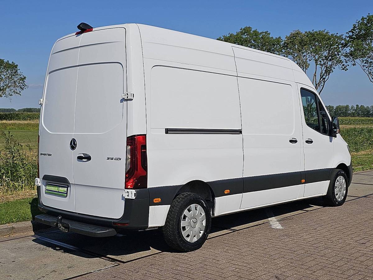 Mercedes-Benz Sprinter MERCEDES-BENZ SPRINTER 315 l2h2 led mbux10 ac!
