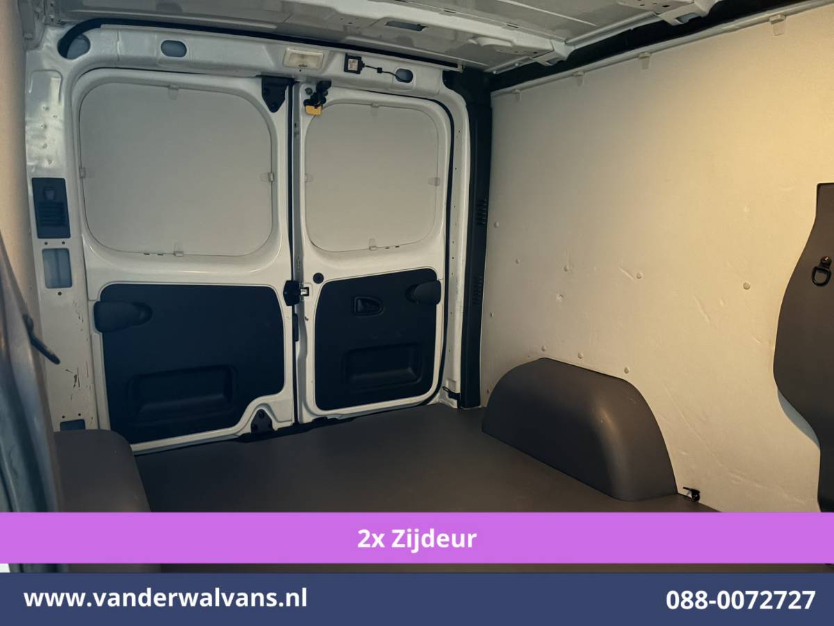 Renault Trafic Renault Trafic 2.0 dCi 131pk L2H1 Euro6 Airco | 2x zijdeur | LED | Apple Carplay | Cruisecontrol Parkeersensoren, Bijrijdersbank, 2500kg trekvermogen