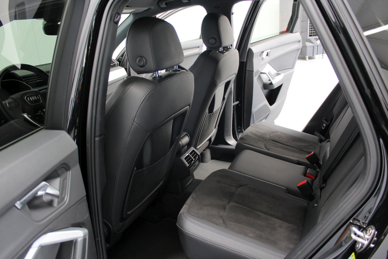 Audi Q3 Audi Q3 40 TFSI quattro Business Edition 191PK, RIJKLAAR | LEER/ALCANTARA | VIRTUAL COCKPIT | 19″ LM-VELGEN