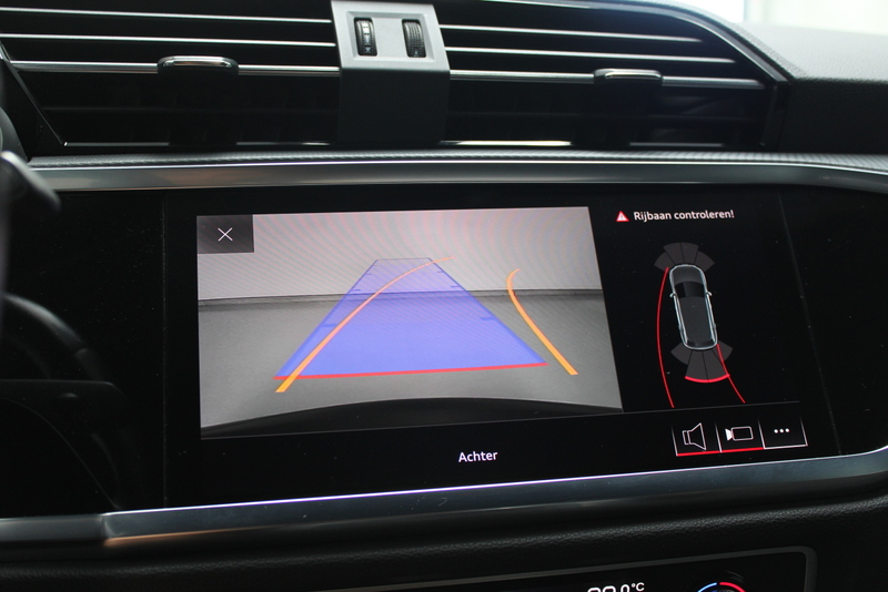 Audi Q3 Audi Q3 40 TFSI quattro Business Edition 191PK, RIJKLAAR | LEER/ALCANTARA | VIRTUAL COCKPIT | 19″ LM-VELGEN