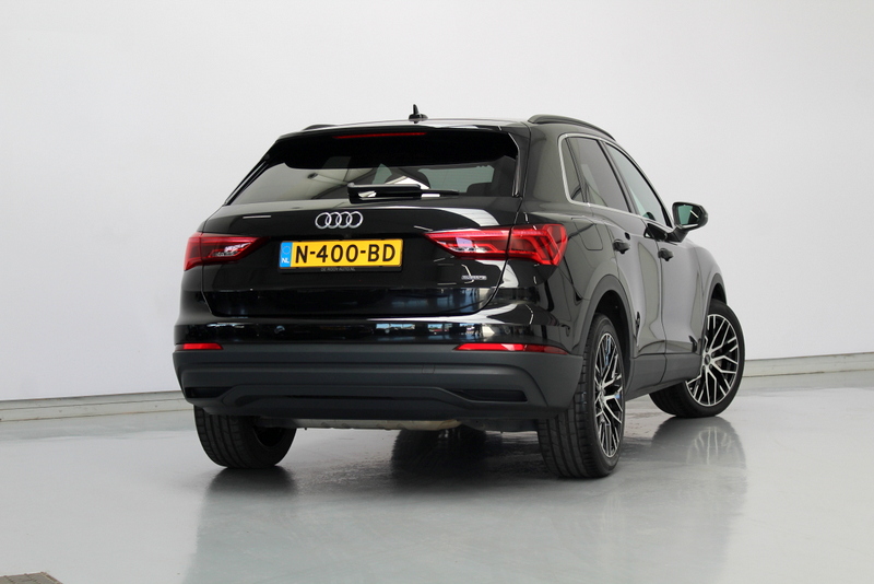 Audi Q3 Audi Q3 40 TFSI quattro Business Edition 191PK, RIJKLAAR | LEER/ALCANTARA | VIRTUAL COCKPIT | 19″ LM-VELGEN