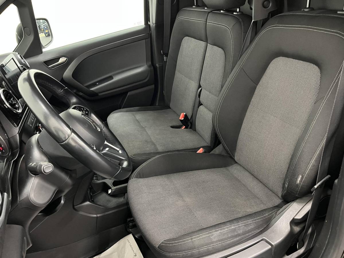 Mercedes-Benz Citan Mercedes-Benz Citan 112 CDI Pro Trekhaak Apple CarPlay Android Auto Achteruitrijcamera Parkeerhulp achter Cruise Control Stoelverwarming Airco
