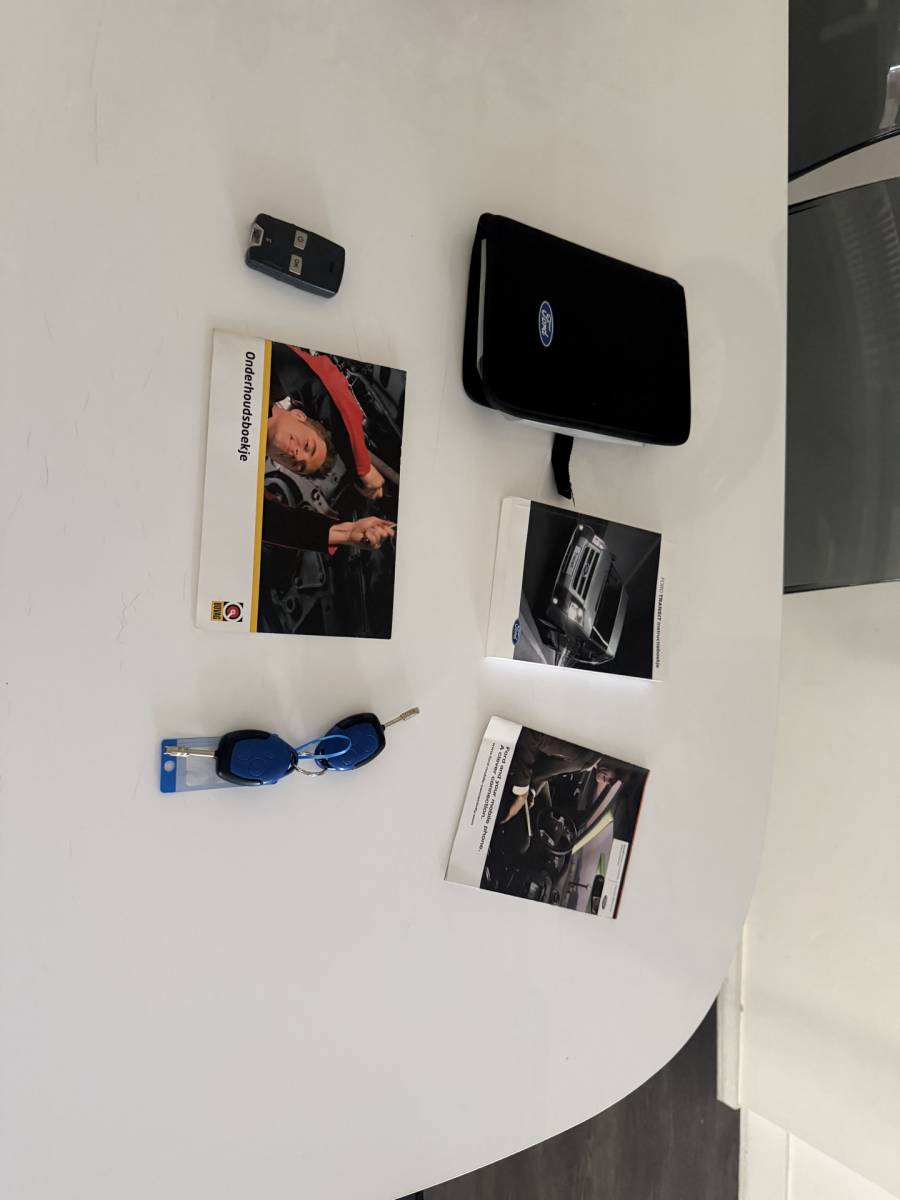 Ford Transit Ford Transit Rolstoelbus 300M 2.2 TDCI SHD DC Camera,Airco,Cruise,Cv Bj 2010 Nu 7500,- incl lift