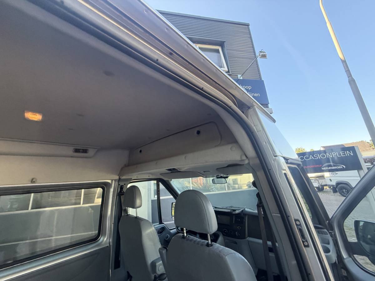 Ford Transit Ford Transit Rolstoelbus 300M 2.2 TDCI SHD DC Camera,Airco,Cruise,Cv Bj 2010 Nu 7500,- incl lift
