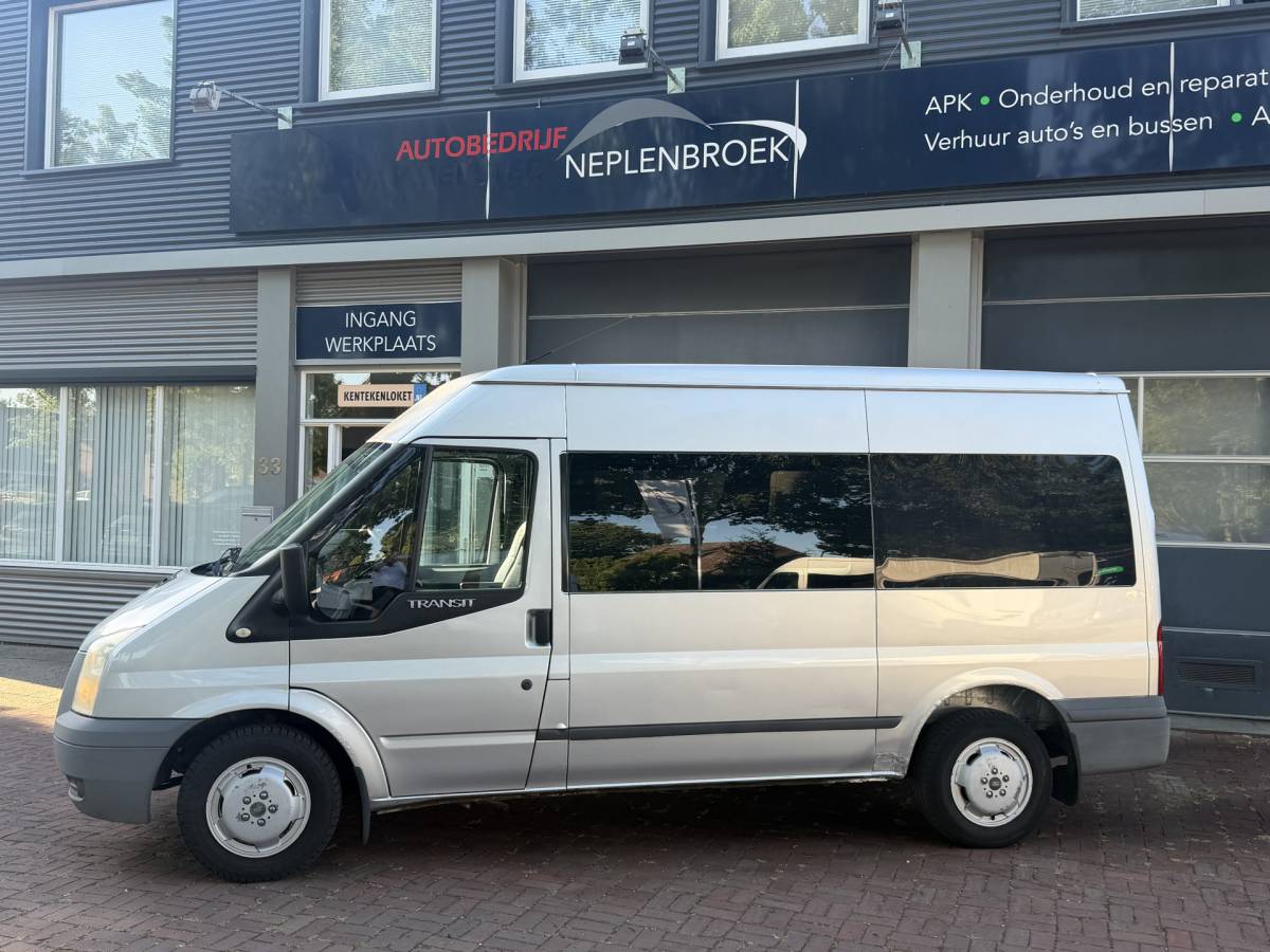 Ford Transit Ford Transit Rolstoelbus 300M 2.2 TDCI SHD DC Camera,Airco,Cruise,Cv Bj 2010 Nu 7500,- incl lift
