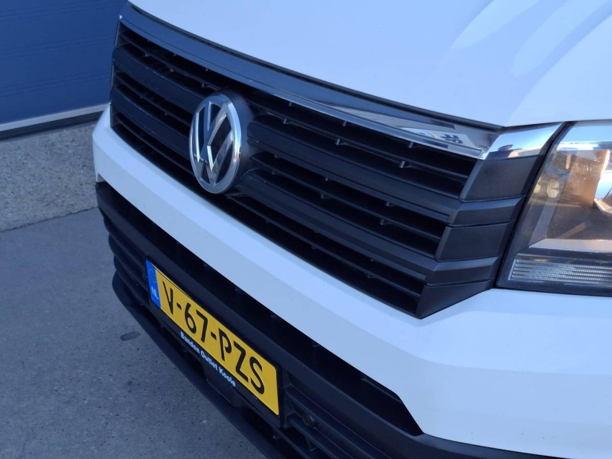 Volkswagen Crafter Volkswagen Crafter 35 2.0 TDI L3H3 Highline AIRCO / CRUISE CONTROLE / 3 ZITS / NAVI / CARPLAY