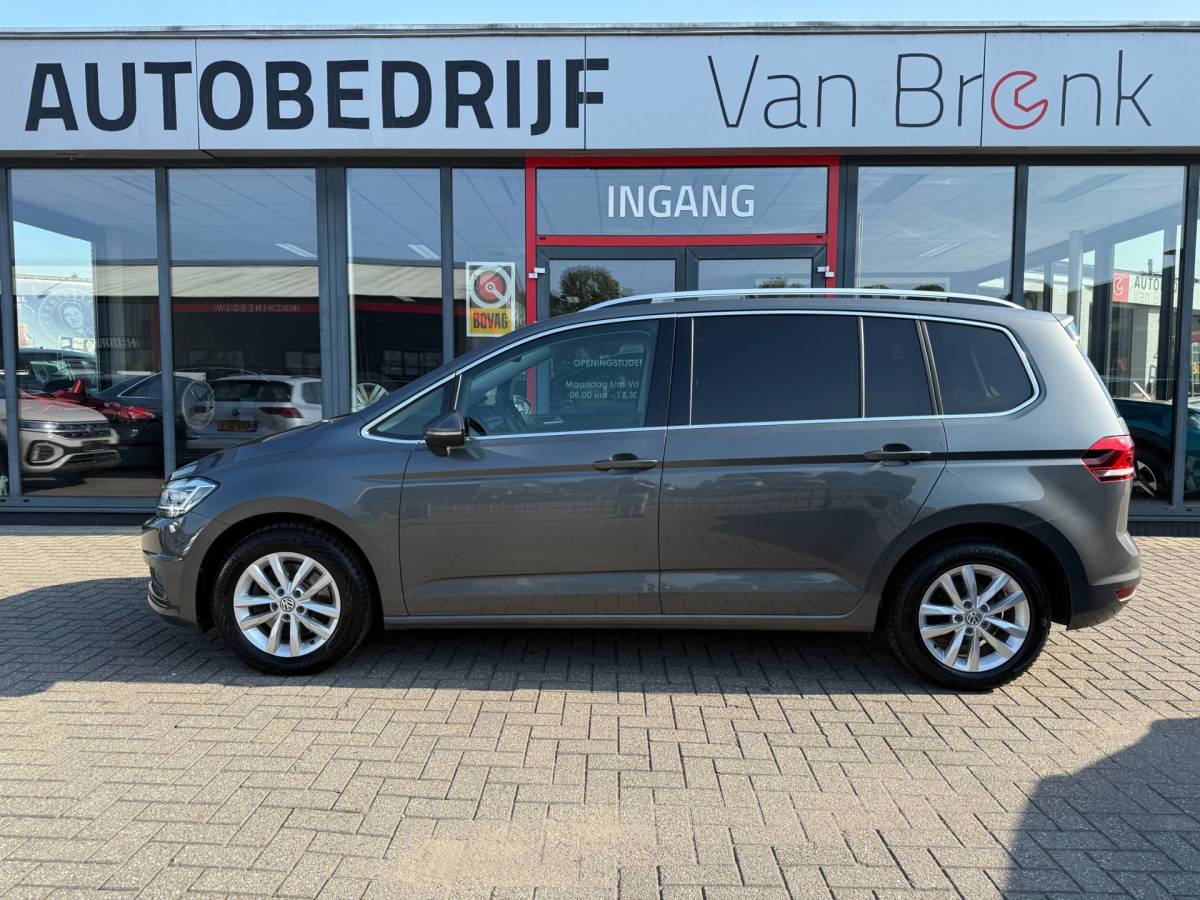 Volkswagen Touran Volkswagen Touran 1.5 TSI Highline Business 7p | Elek. klep
