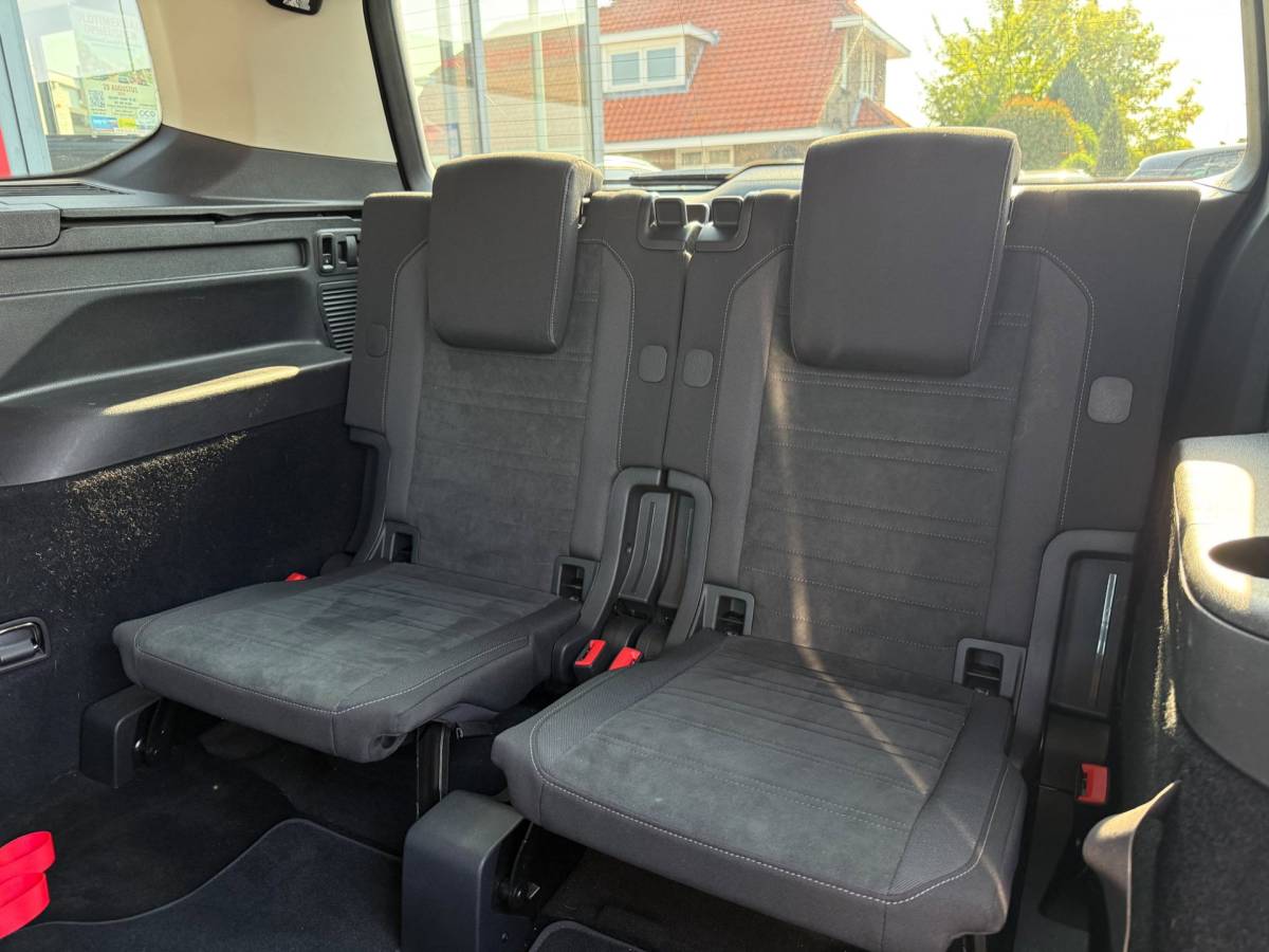 Volkswagen Touran Volkswagen Touran 1.5 TSI Highline Business 7p | Elek. klep