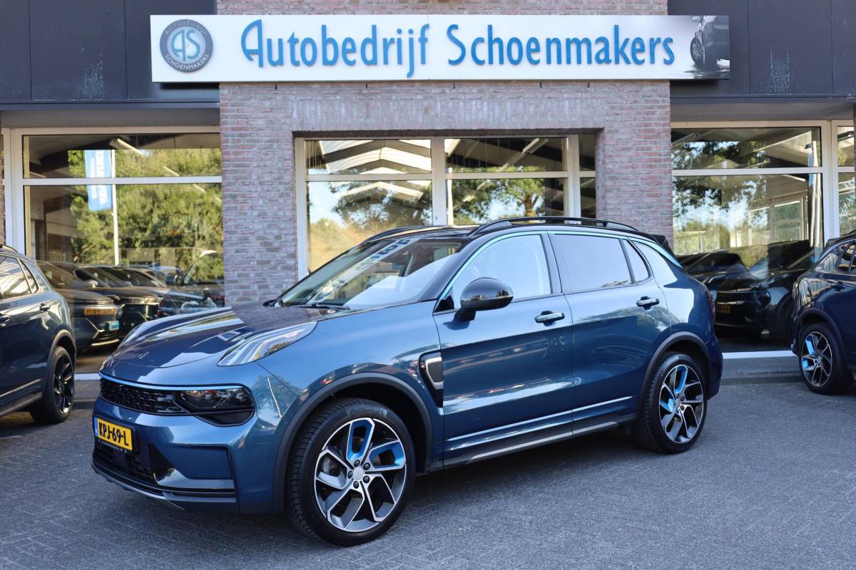 Lynk & Co 01 Lynk & Co 01 1.5 261PK! TREKHAAK 6.6Kwh LADEN! 360-CAMERA STOELVERW. PANO/SCHUIF MEMORY INFINITY DAB NAVI CARPLAY ELEK.ACHTERKLEP 20″LMV