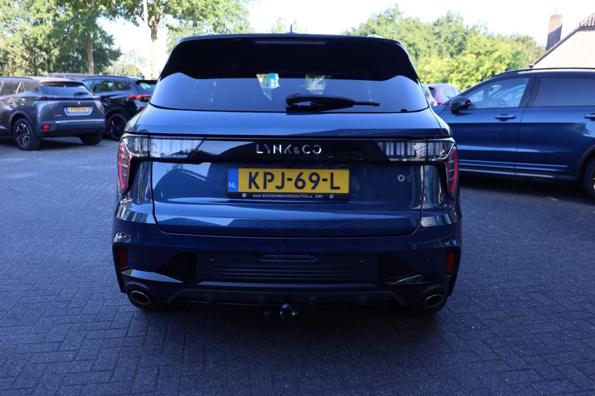 Lynk & Co 01 Lynk & Co 01 1.5 261PK! TREKHAAK 6.6Kwh LADEN! 360-CAMERA STOELVERW. PANO/SCHUIF MEMORY INFINITY DAB NAVI CARPLAY ELEK.ACHTERKLEP 20″LMV