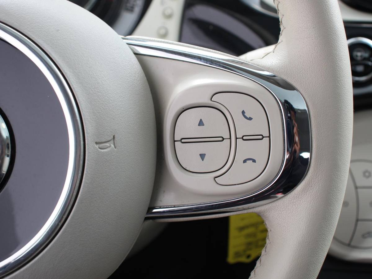 Fiat 500 Fiat 500 1.2 Lounge Navigatie Leder Interieur Climate Control Panoramadak Parkeer sensoren