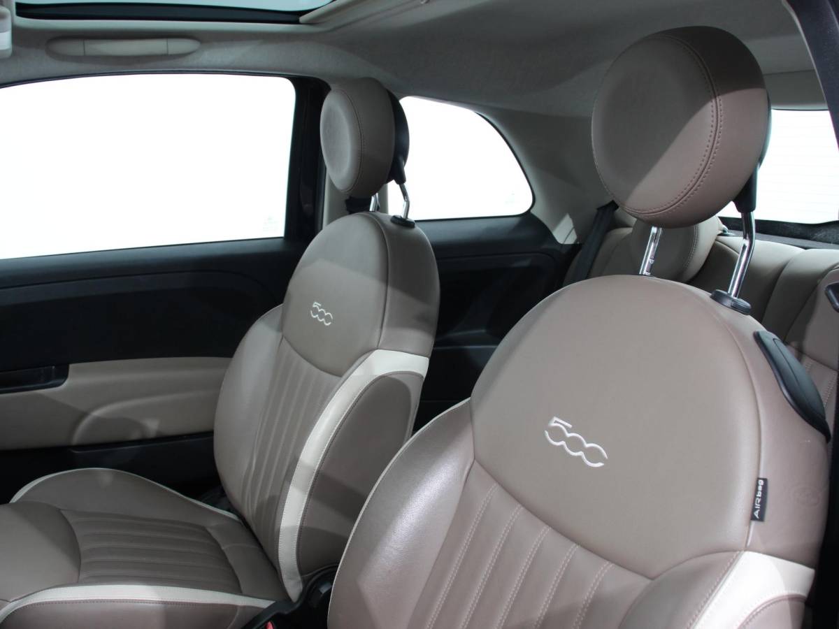 Fiat 500 Fiat 500 1.2 Lounge Navigatie Leder Interieur Climate Control Panoramadak Parkeer sensoren