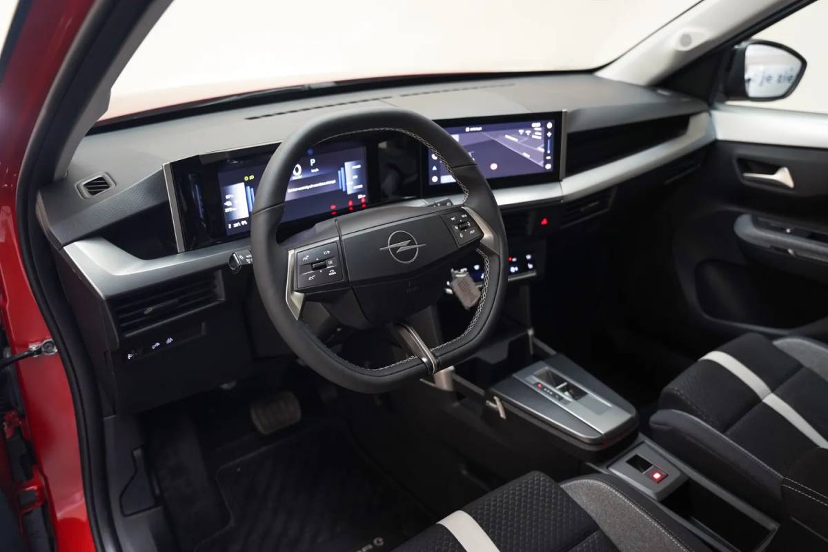 Opel Frontera Opel Frontera Electric GS 44 kWh [ LED Navi Stoel-en stuurverwarming Apple / Android Climate Camera ]