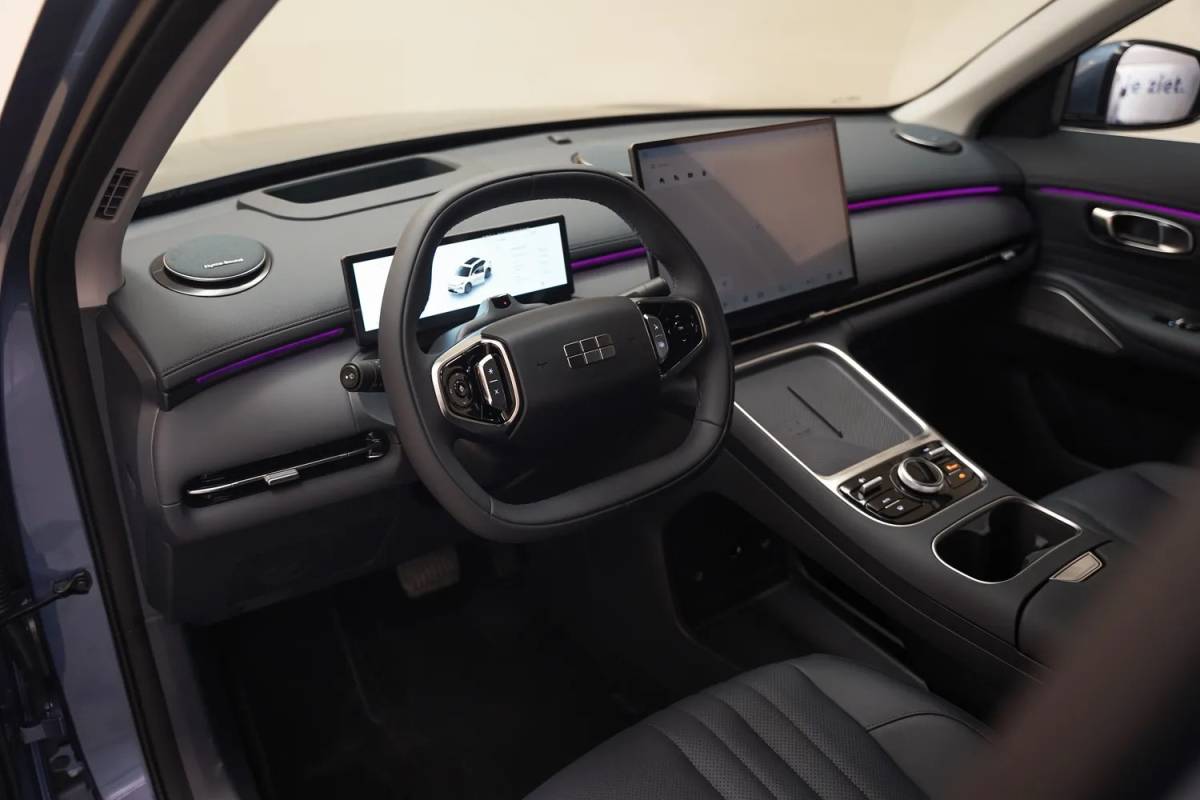 Geely Starray EM-i Geely Starray EM-i Starray EM-i Max+ [ Panoramadak 136 km elektrisch HUD leder Navi Apple / Android ]