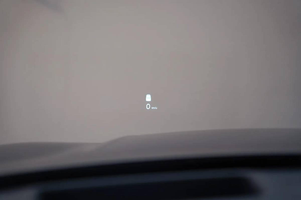 Geely Starray EM-i Geely Starray EM-i Starray EM-i Max+ [ Panoramadak 136 km elektrisch HUD leder Navi Apple / Android ]