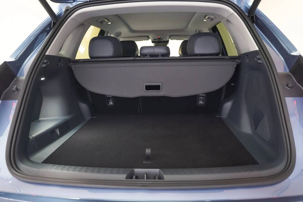 Geely Starray EM-i Geely Starray EM-i Starray EM-i Max+ [ Panoramadak 136 km elektrisch HUD leder Navi Apple / Android ]