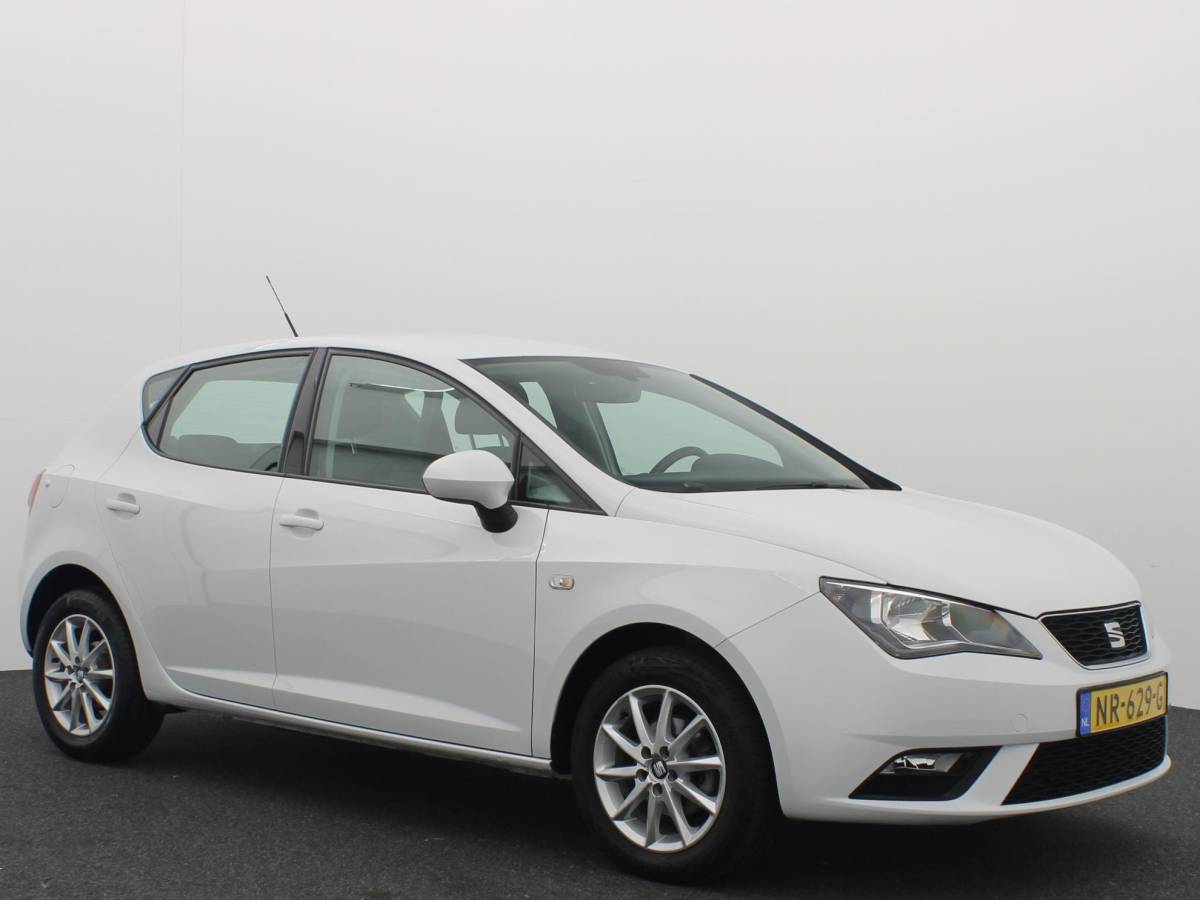 SEAT Ibiza SEAT Ibiza 1.0 EcoTSI Style Connect CARPLAY / NAVI / AIRCO / PDC / BLUETOOTH / CRUISE / NL-AUTO