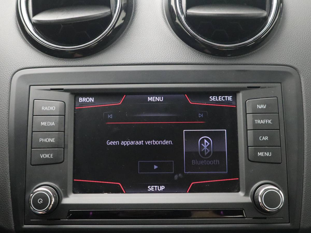 SEAT Ibiza SEAT Ibiza 1.0 EcoTSI Style Connect CARPLAY / NAVI / AIRCO / PDC / BLUETOOTH / CRUISE / NL-AUTO