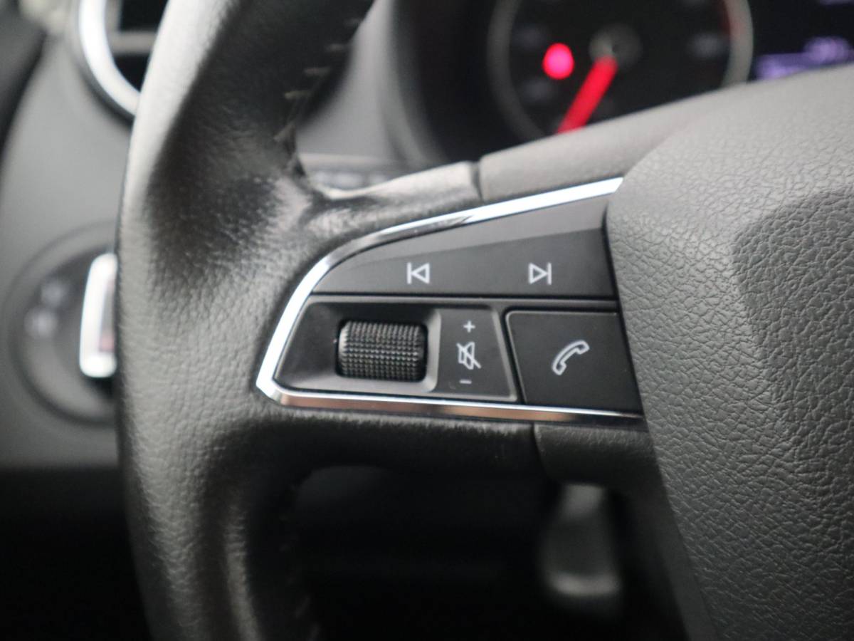 SEAT Ibiza SEAT Ibiza 1.0 EcoTSI Style Connect CARPLAY / NAVI / AIRCO / PDC / BLUETOOTH / CRUISE / NL-AUTO
