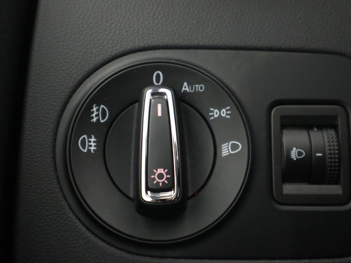 SEAT Ibiza SEAT Ibiza 1.0 EcoTSI Style Connect CARPLAY / NAVI / AIRCO / PDC / BLUETOOTH / CRUISE / NL-AUTO