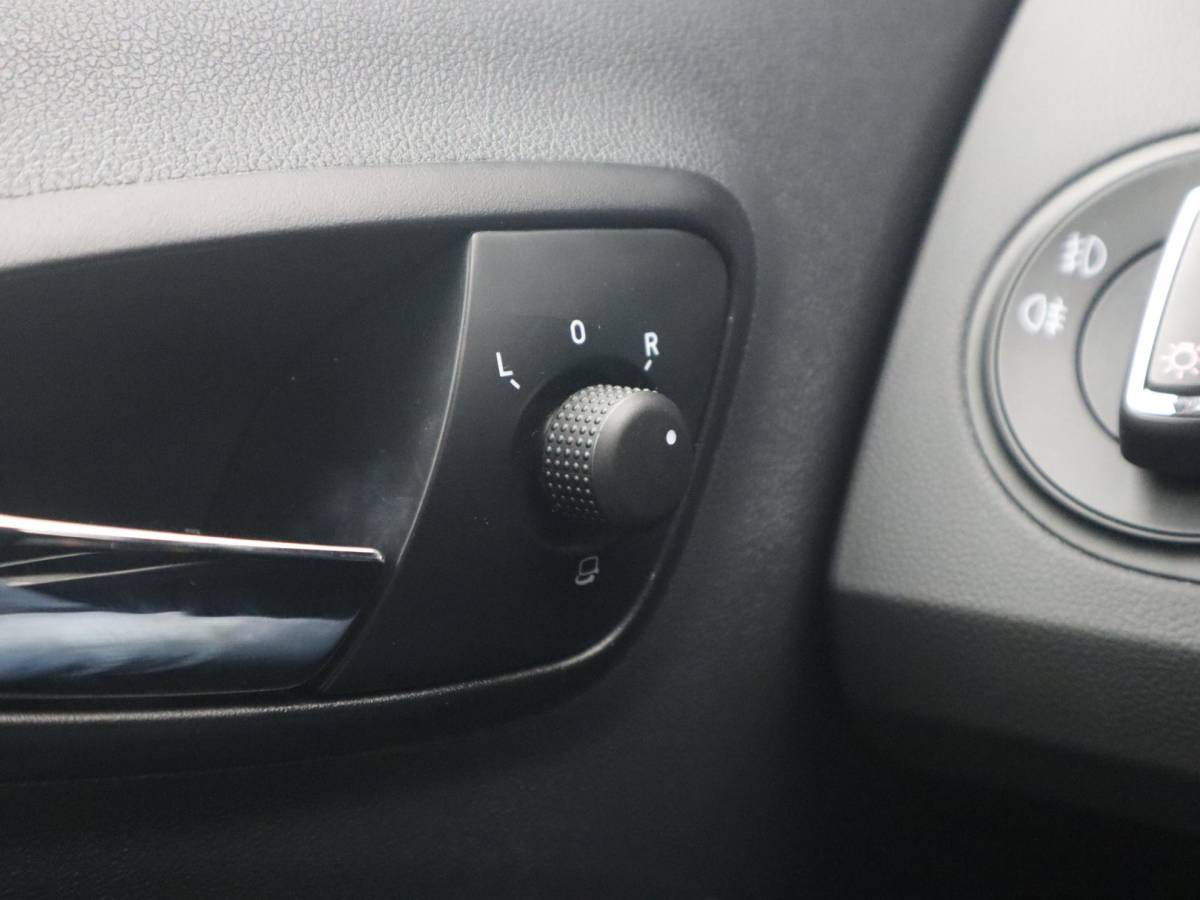 SEAT Ibiza SEAT Ibiza 1.0 EcoTSI Style Connect CARPLAY / NAVI / AIRCO / PDC / BLUETOOTH / CRUISE / NL-AUTO