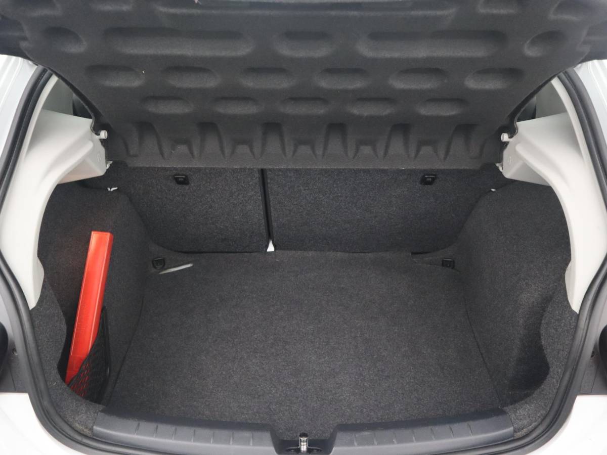 SEAT Ibiza SEAT Ibiza 1.0 EcoTSI Style Connect CARPLAY / NAVI / AIRCO / PDC / BLUETOOTH / CRUISE / NL-AUTO