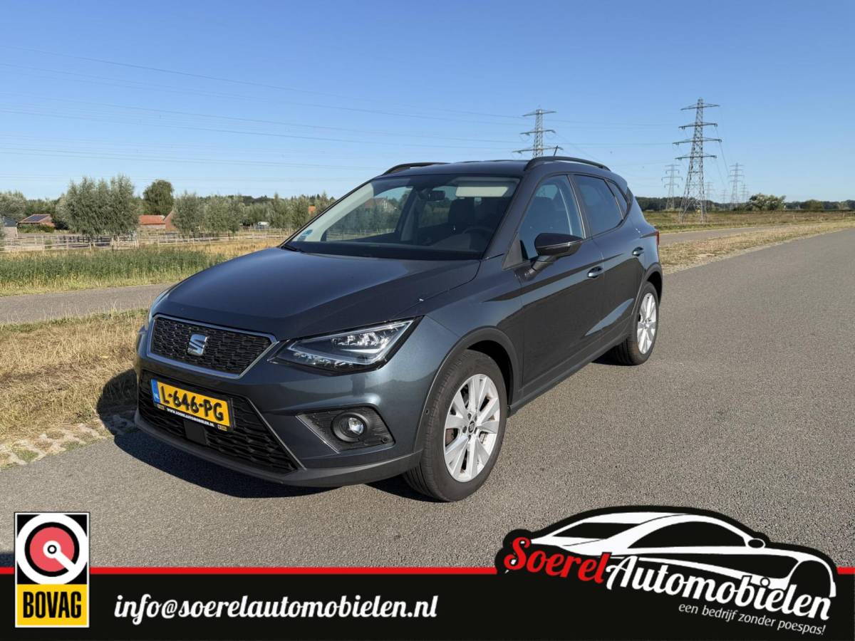 SEAT Arona Seat Arona 1.0 TSI FR boekjes virtueel dashboard leer alcantara