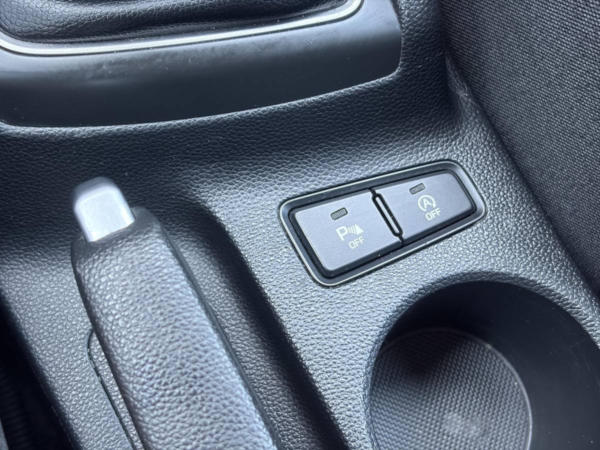 Hyundai i20 Hyundai i20 1.0 T-GDI Comfort 2e Eigenaar l Trekhaak l Navi l Camera l Carplay l Clima l Cruise l Rijstrooksensor l Pdc l N.A.P l Apk tot 05-2027