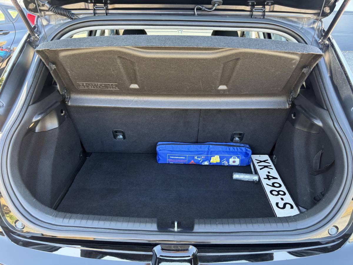 Hyundai i20 Hyundai i20 1.0 T-GDI Comfort 2e Eigenaar l Trekhaak l Navi l Camera l Carplay l Clima l Cruise l Rijstrooksensor l Pdc l N.A.P l Apk tot 05-2027