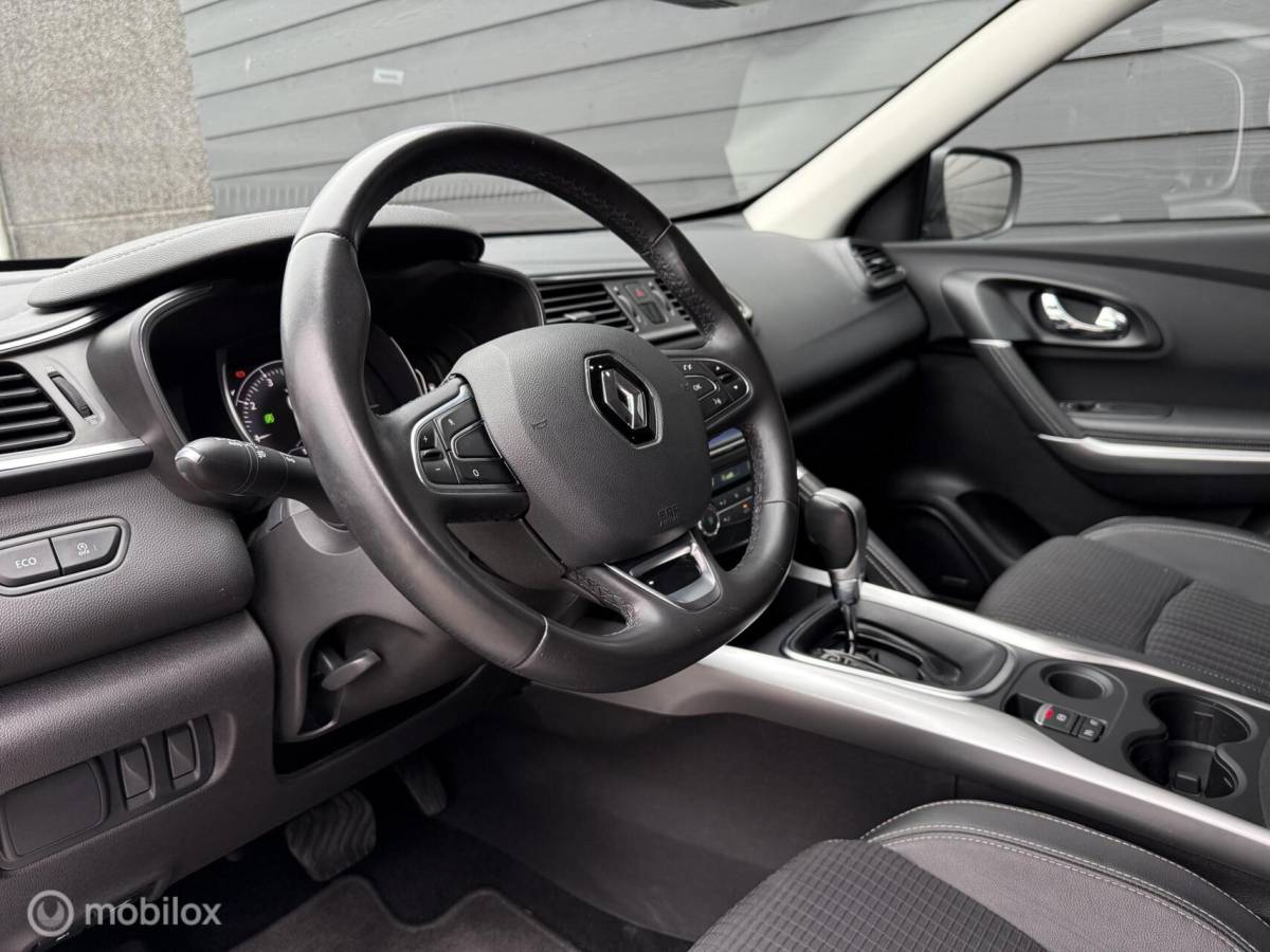 Renault Kadjar Renault Kadjar 1.2 TCe Bose Automaat Pano.dak/Clima/Cruise/PDC/LED